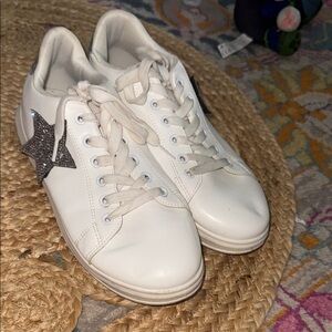 BAMBOO White Sneakers with Glitter Star